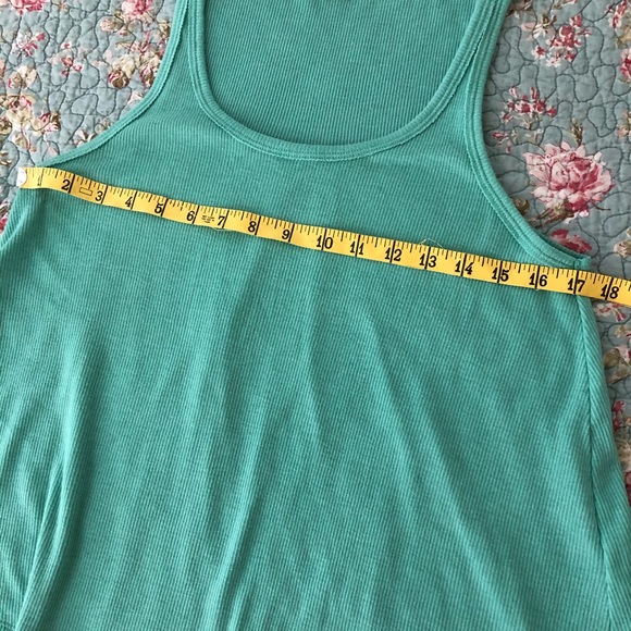 Cute Roxy Top - Picture 5 of 9